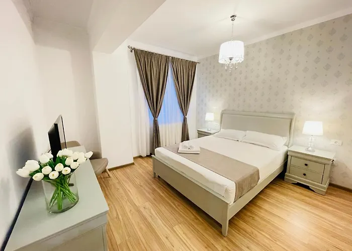 Royal Moonlight Apartment